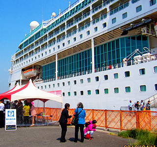 Large cruise arrangement